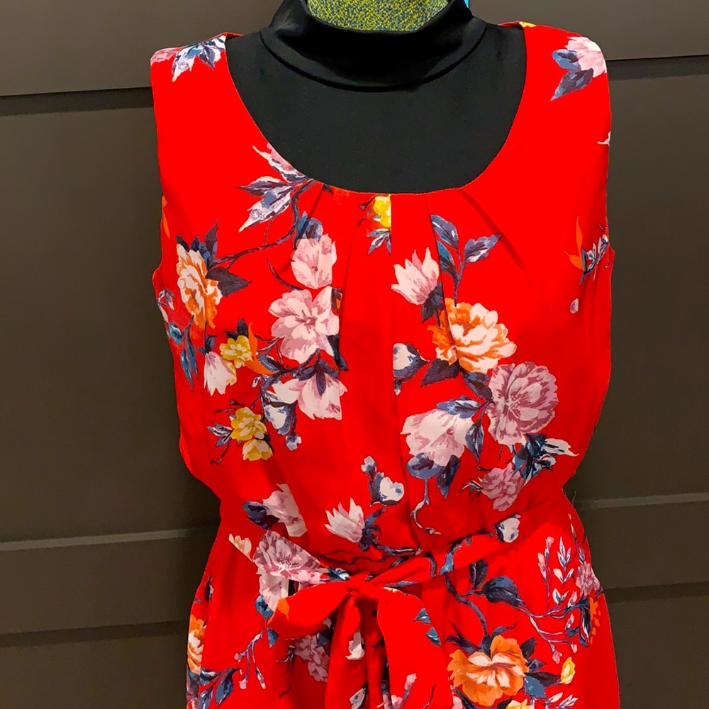 🌺 Apt. 9 Red Floral Sleeveless Dress | Size M | Floaty Summer Favorite 🌺